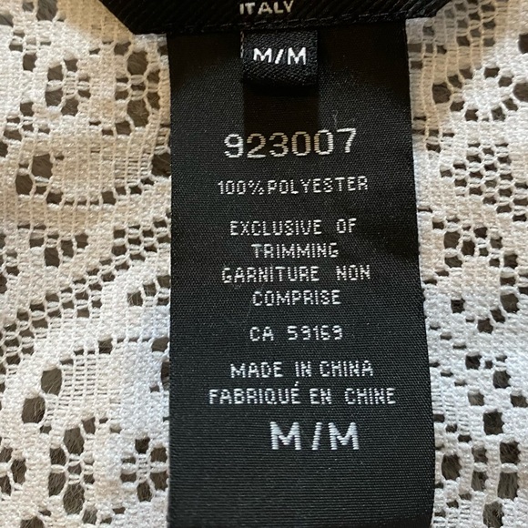 Beach coverup white size Med - Picture 6 of 7